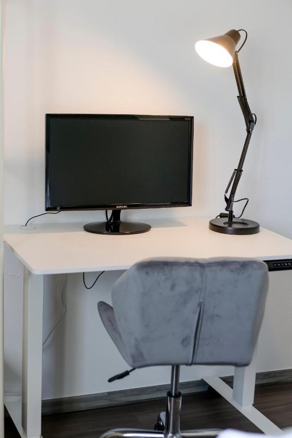 Lumen Homes - Design-Apt. Nahe Audi Und Altstadt, 3 Zimmer, Netflix Ingolstadt Exteriör bild